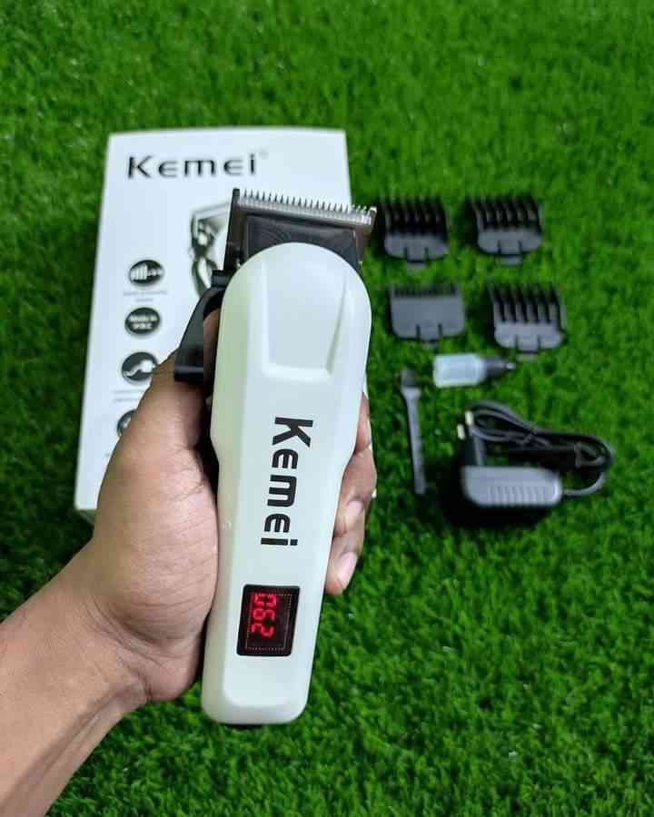 1747154430724_photo.jpg Kemei 809A Original Trimmer - Image 2