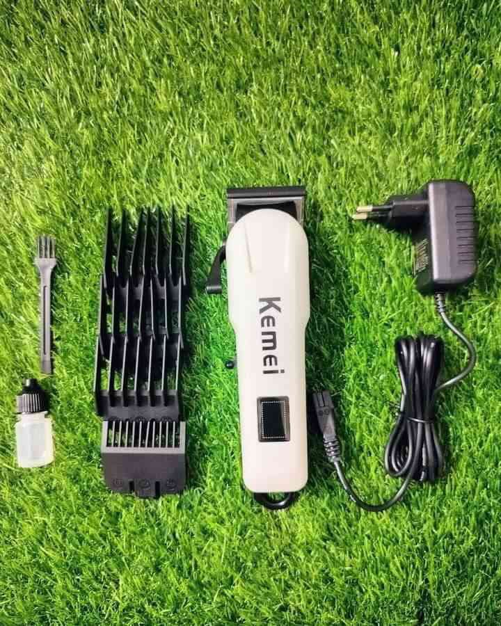 1747154431789_photo.jpg Kemei 809A Original Trimmer - Image 5