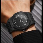 আধুনিক ডিজাইনের wrist watch সম্পূর্ণ ব্ল্যাক কালার - Image 7